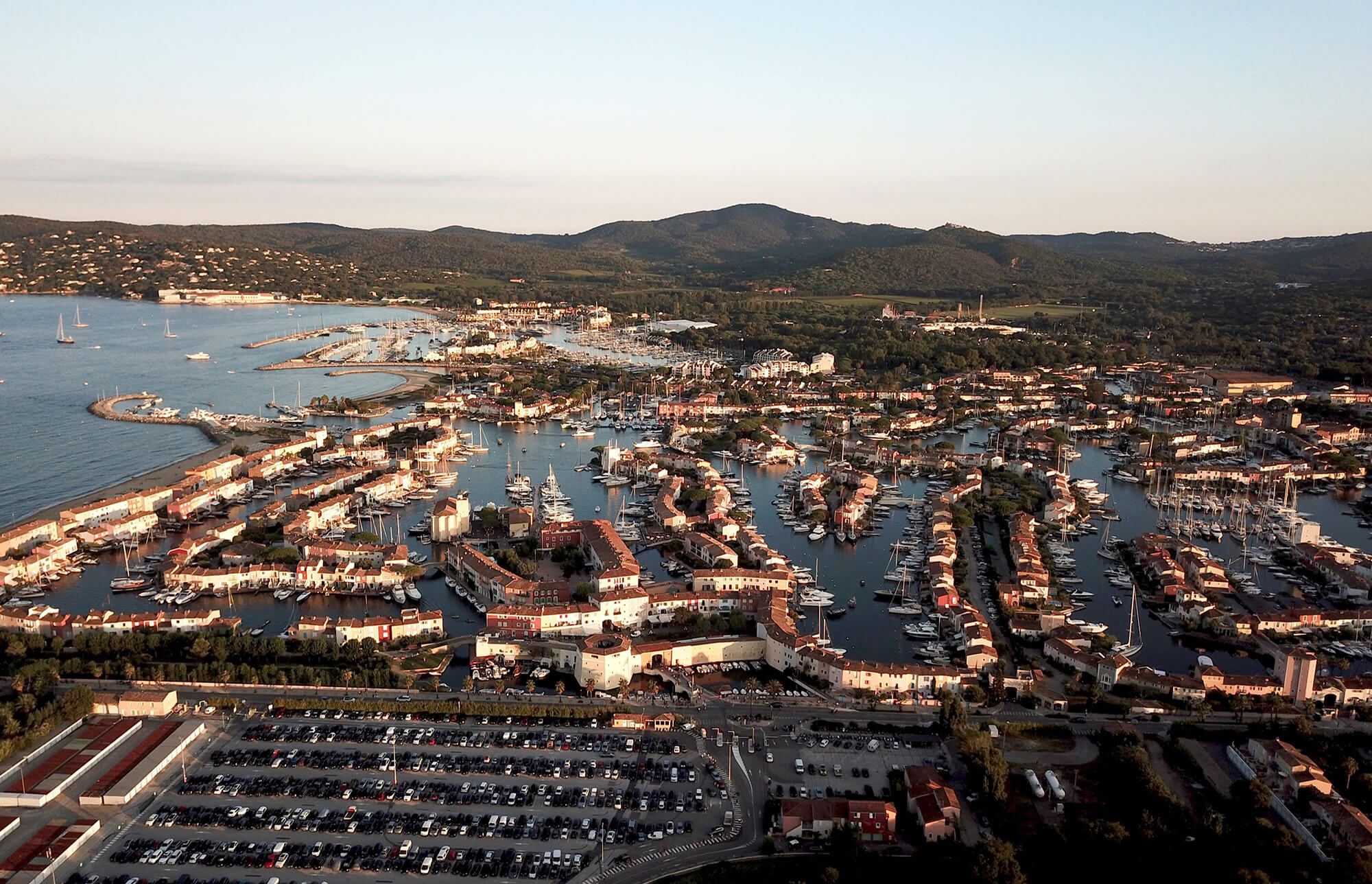 Location de vacances &agrave; Port-Grimaud | Rent Paradise